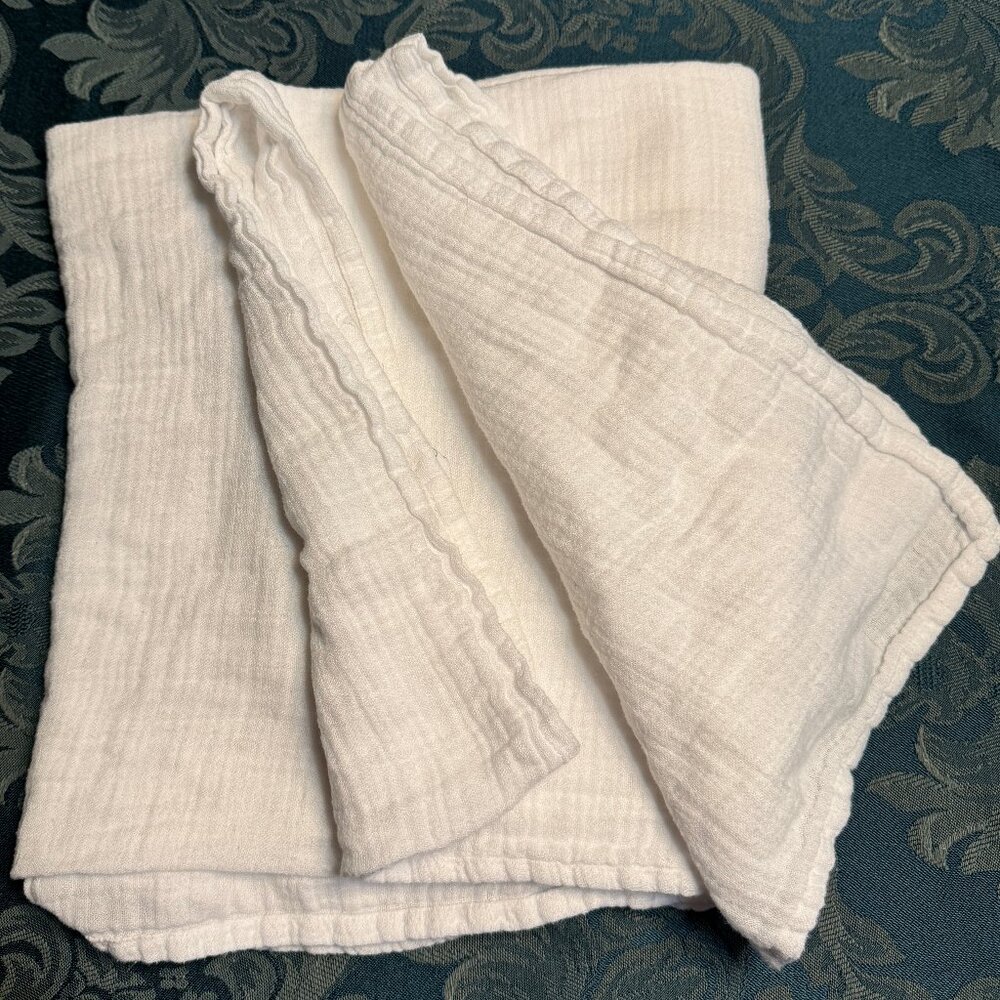 AUGBUNNY Infant Swaddling Blanket, 39” x 47”, White, Rayon/cotton